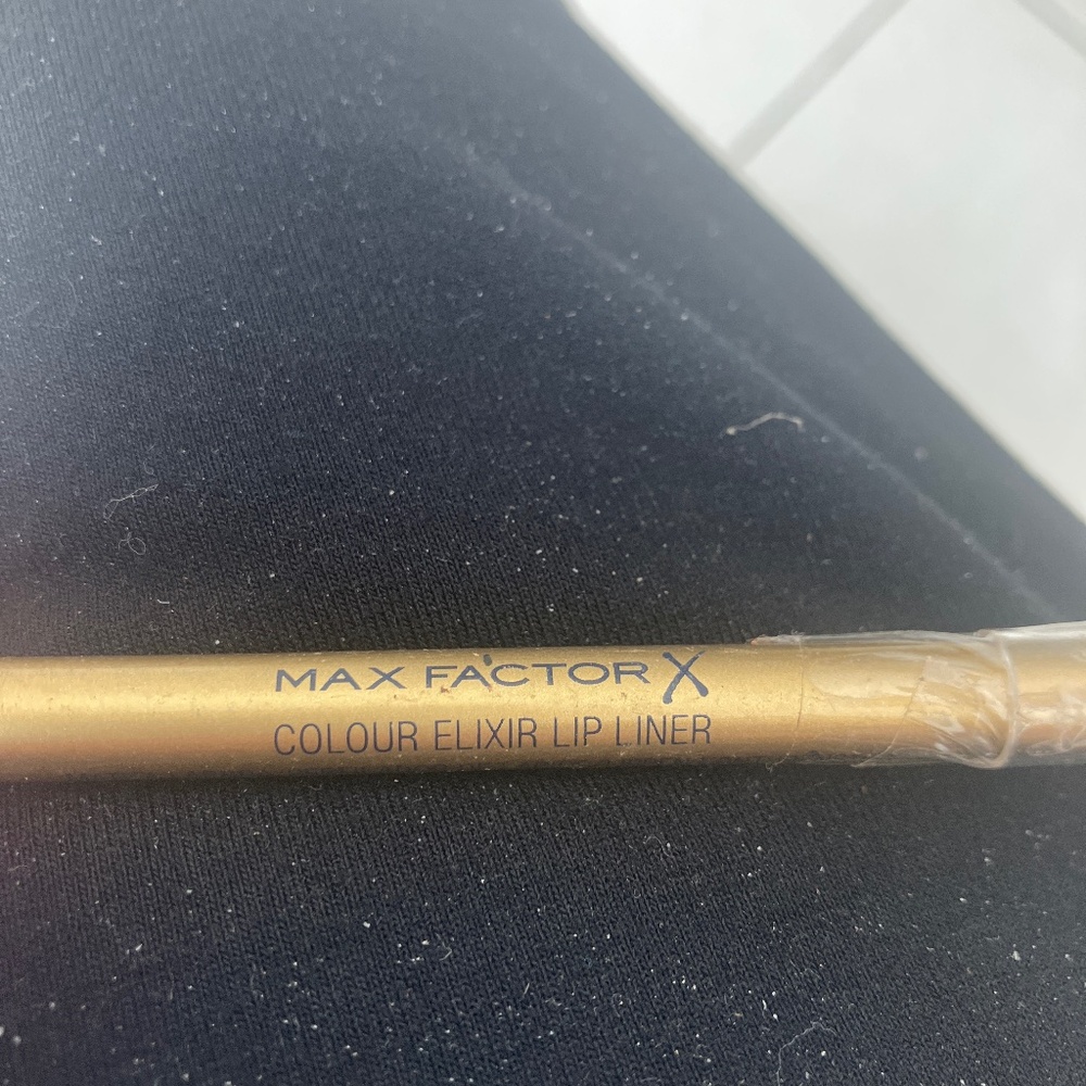 Max factor, color elixir, lip liner